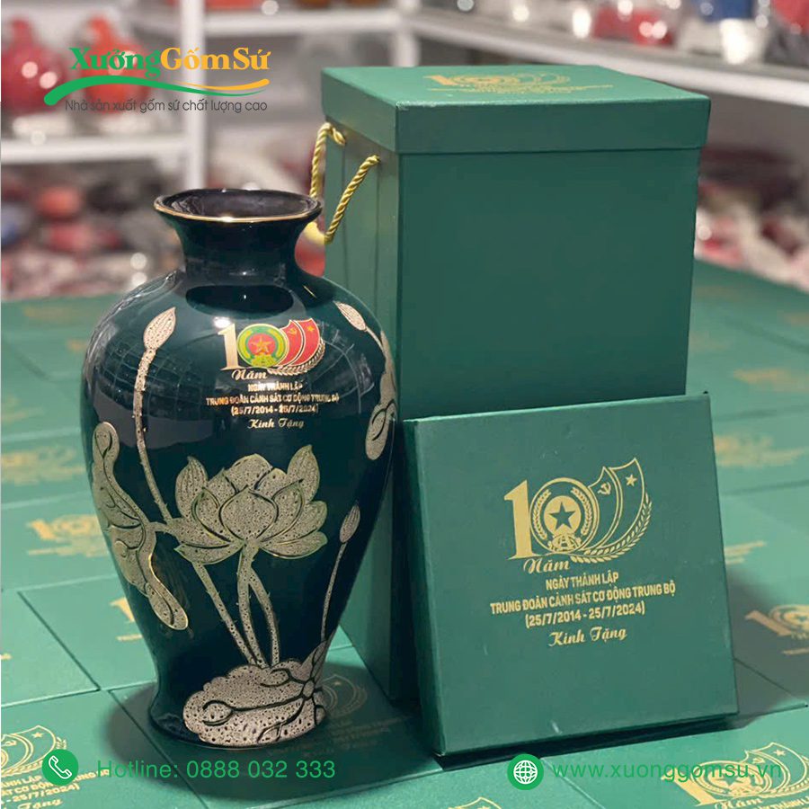 Lọ Hoa Cổ Thắt Men Màu Họa Tiết Sen Gấm