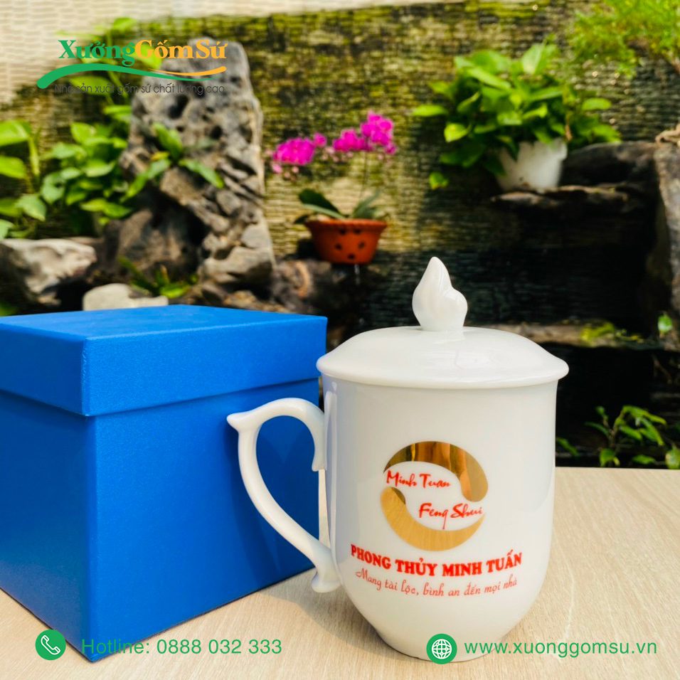 Ly sứ trắng có nắp in logo