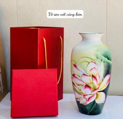 Binh Hoa Bát Tràng in logo