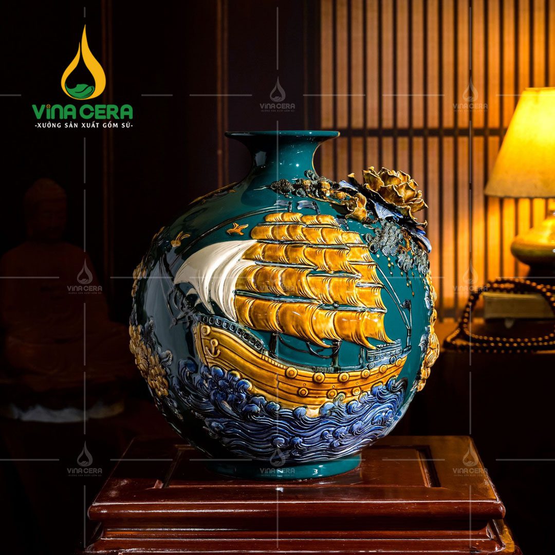 Bình hút lộc đắp nổi Thuận Buồm Xuôi Gió