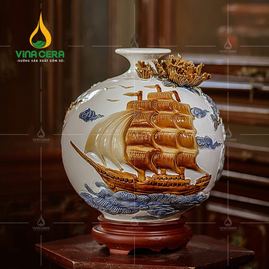 Bình hút lộc đắp nổi Thuận Buồm Xuôi Gió