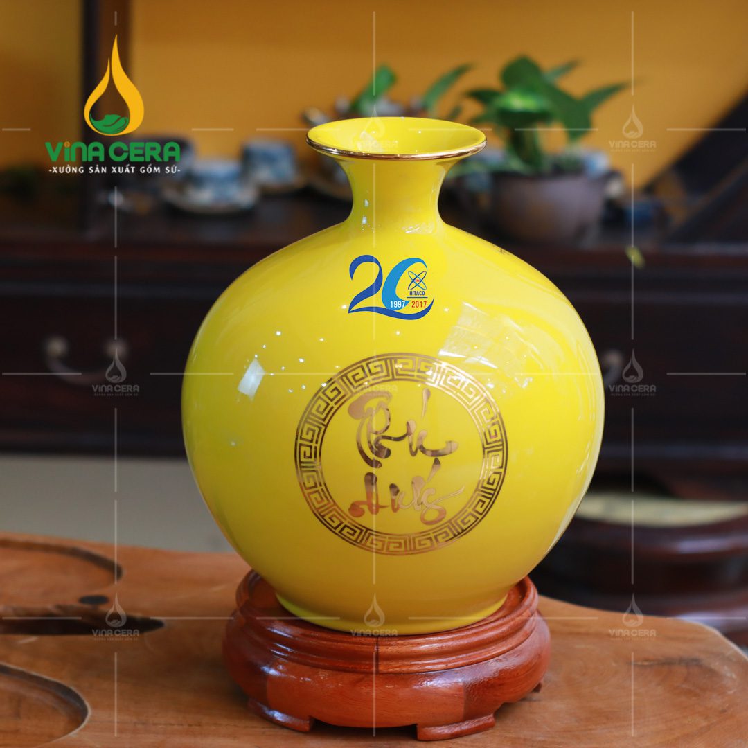 Bình hút lộc vẽ vàng Phú Quý