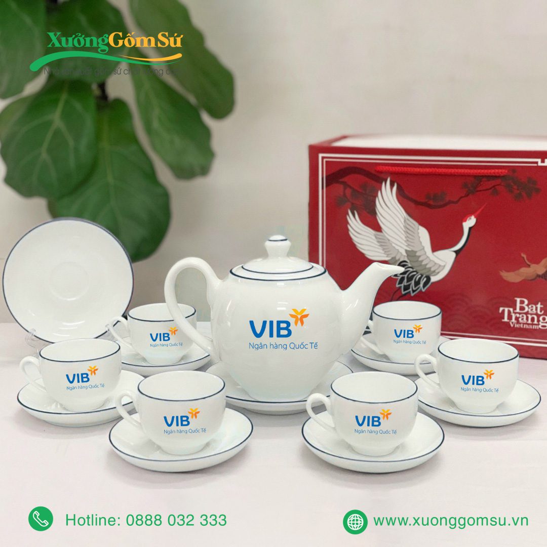 Bộ ấm chén sứ dáng Minh Long viền kim