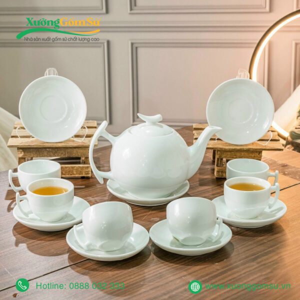 Bộ ấm chén sứ trắng dáng trăng khuyết