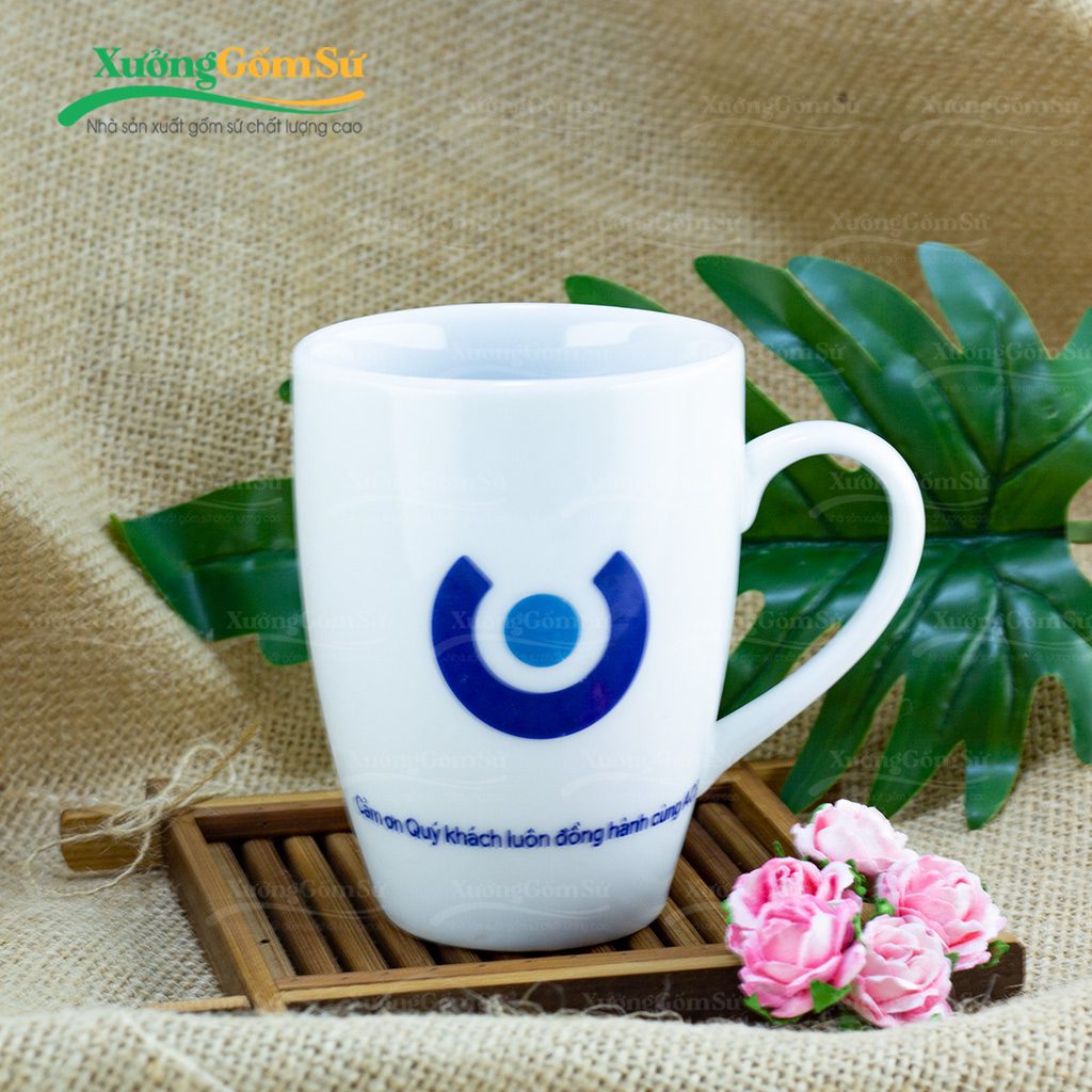 Ly sứ trắng Bát Tràng