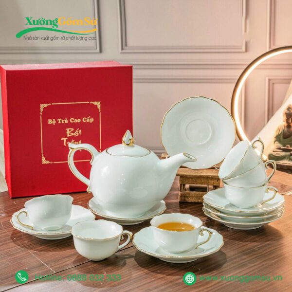 Bộ Ấm Chén Dáng Mẫu Đơn Viền Vàng Kim