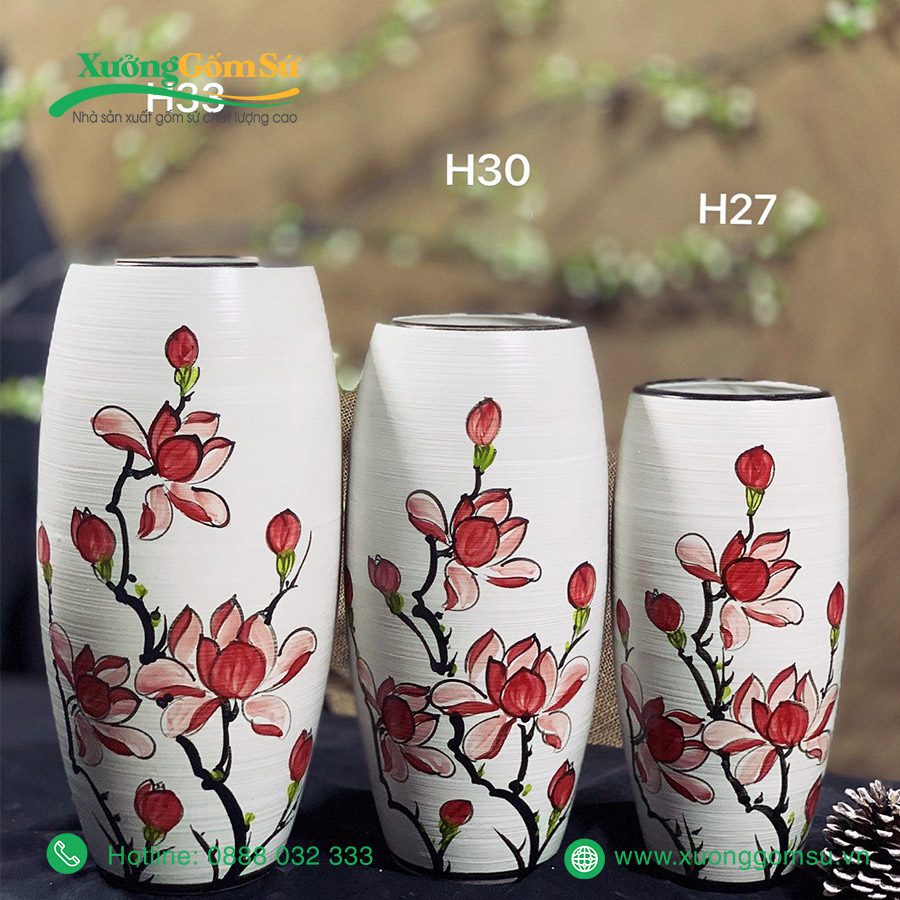 Lọ hoa gốm sứ Bát Tràng vẽ tay hoa đỏ