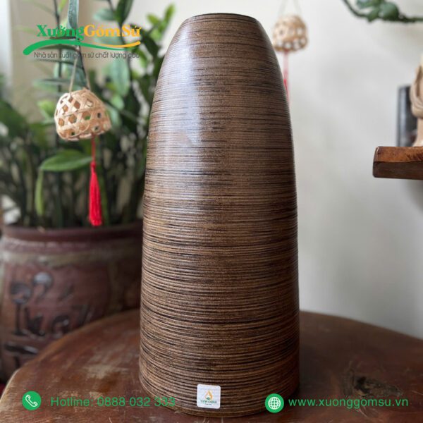 Lọ hoa gốm sứ men mộc nâu