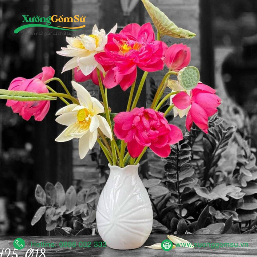 lọ hoa sứ trắng Bát Tràng (1)