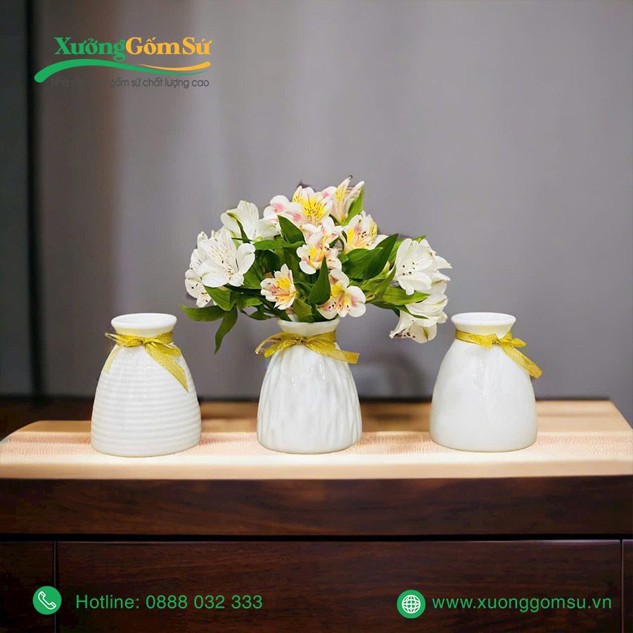 lọ hoa sứ trắng Bát Tràng (1)