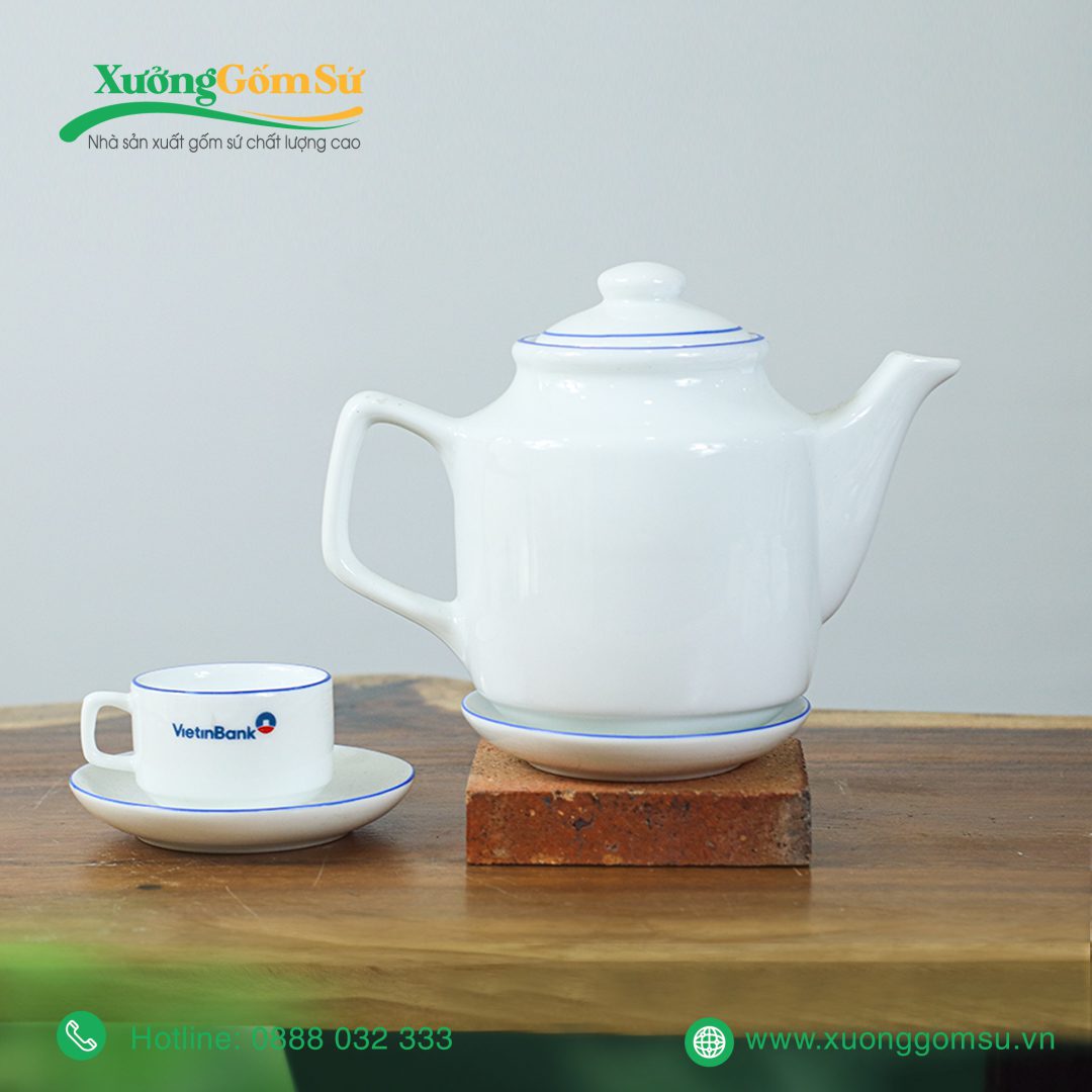 Bộ ấm chén sứ trắng vuông cao quai vuông kẻ chỉ