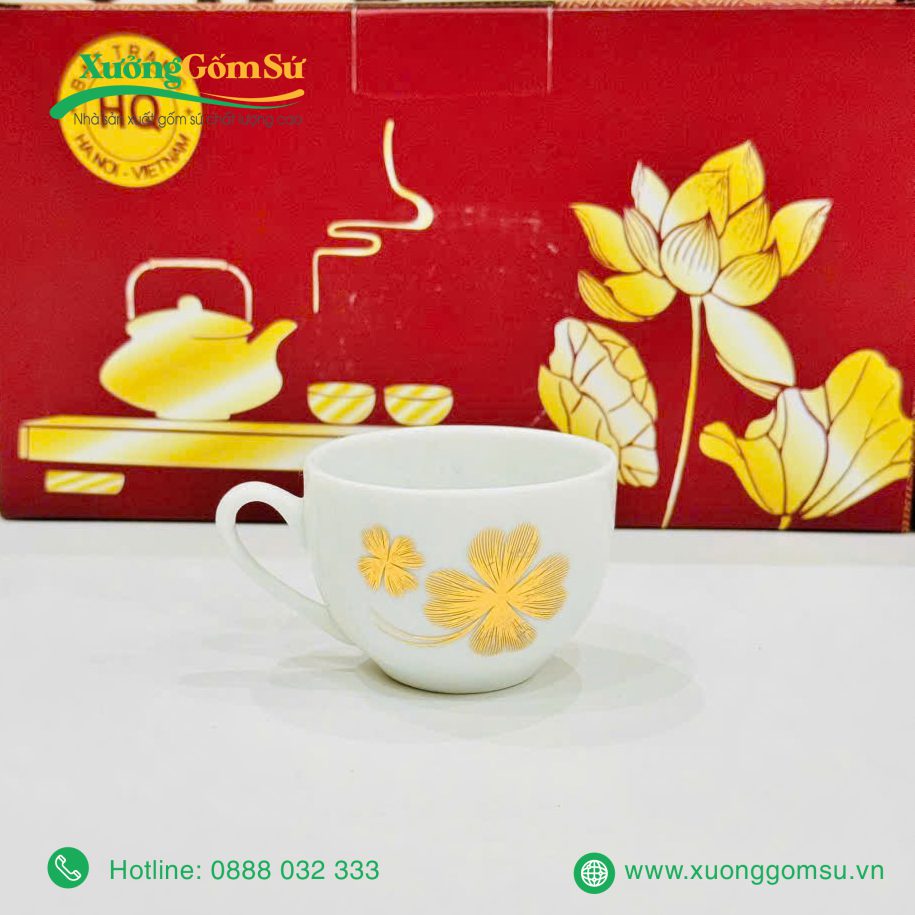 Bộ ấm chén dáng Minh Long vẽ vàng