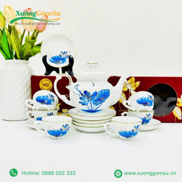 Bộ ấm chén sen chuồn xanh chỉ vàng